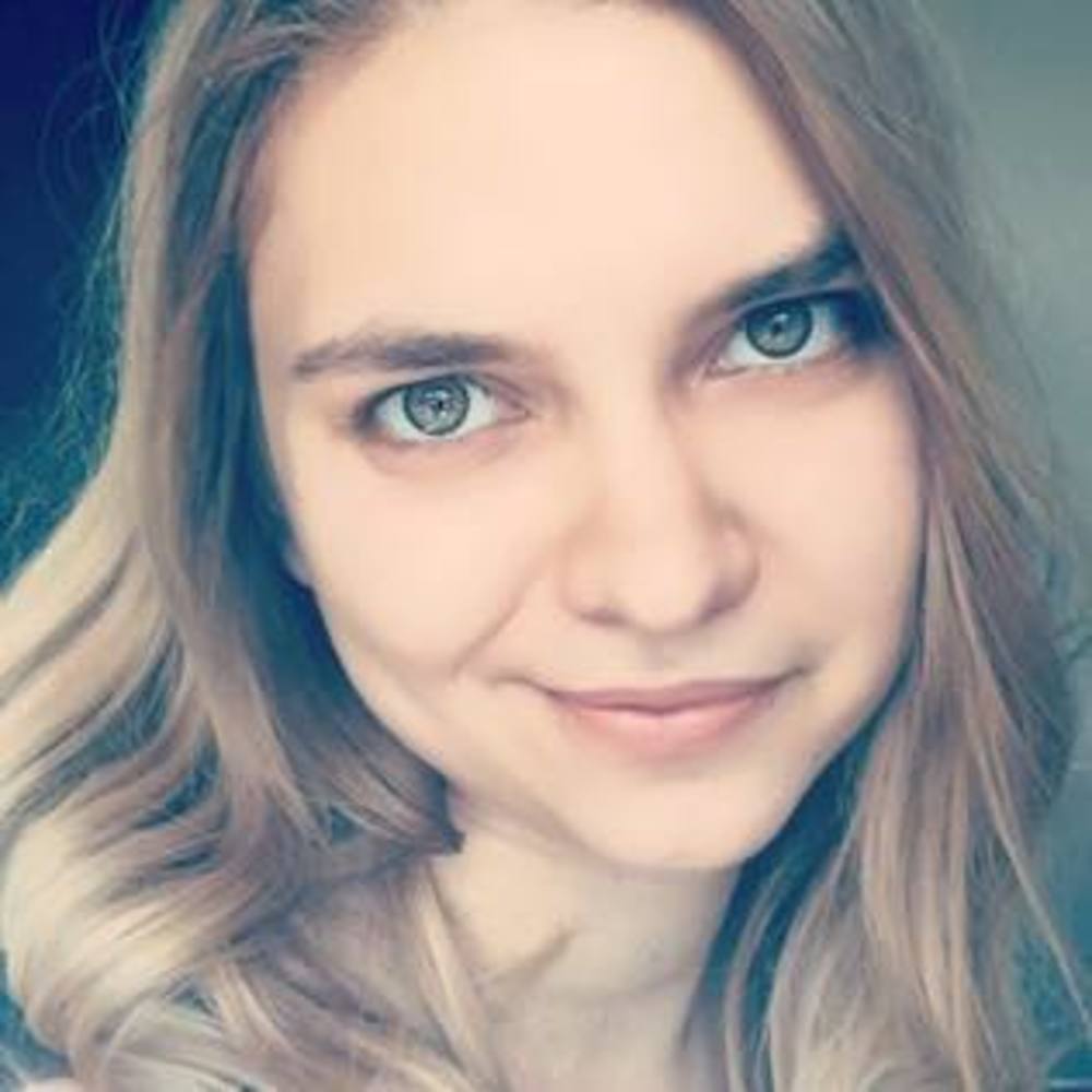 Meet your Posher, Abbie